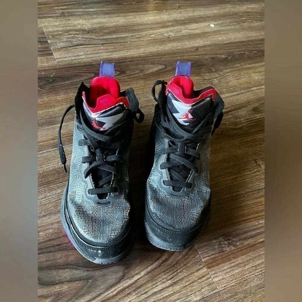 Jordan 37 PF Raptors size Y7